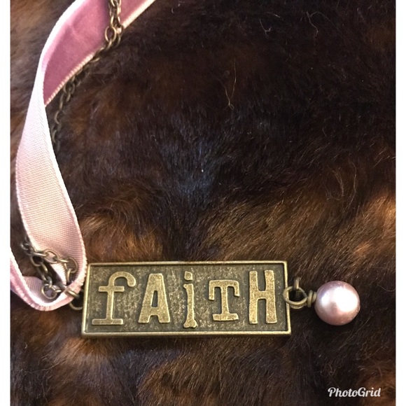 NEW KELLY RAE ROBERTS RIBBON&BRONZE NECKLACE - Picture 4 of 4